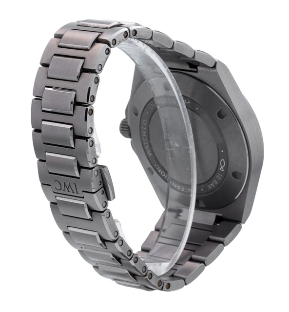 IWC Ingenieur IW328904 Image 3